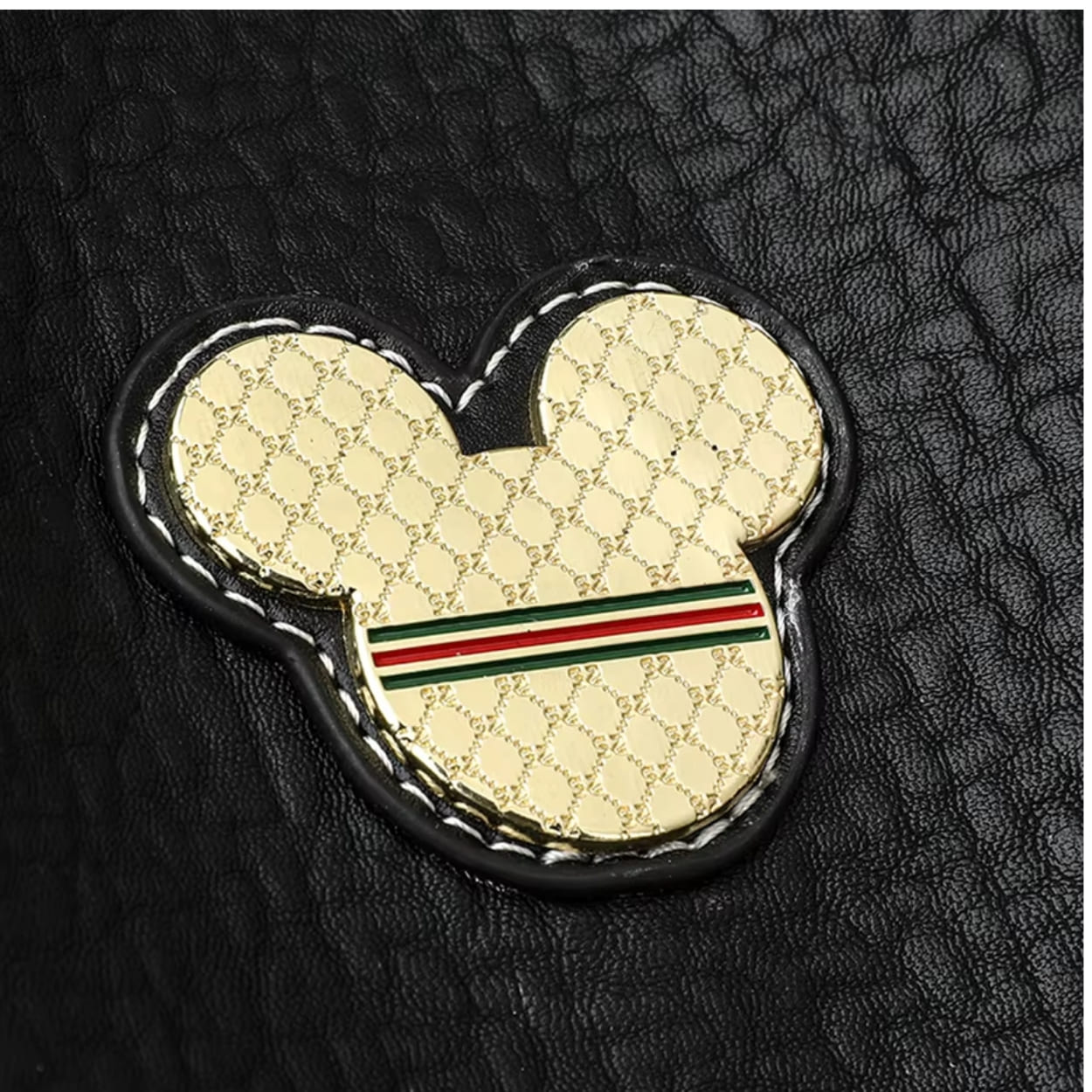 Mochila Feminina De Couro Modelo Serena Mickey