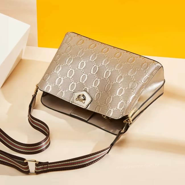 Bolsa Feminina Transversal Modelo Foxer Dauphine Beige