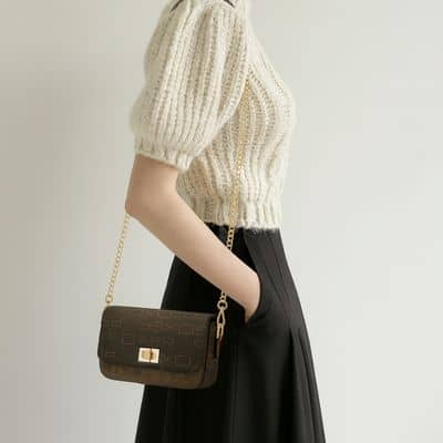 bolsa feminina transversal pequena  Lady Brown  6