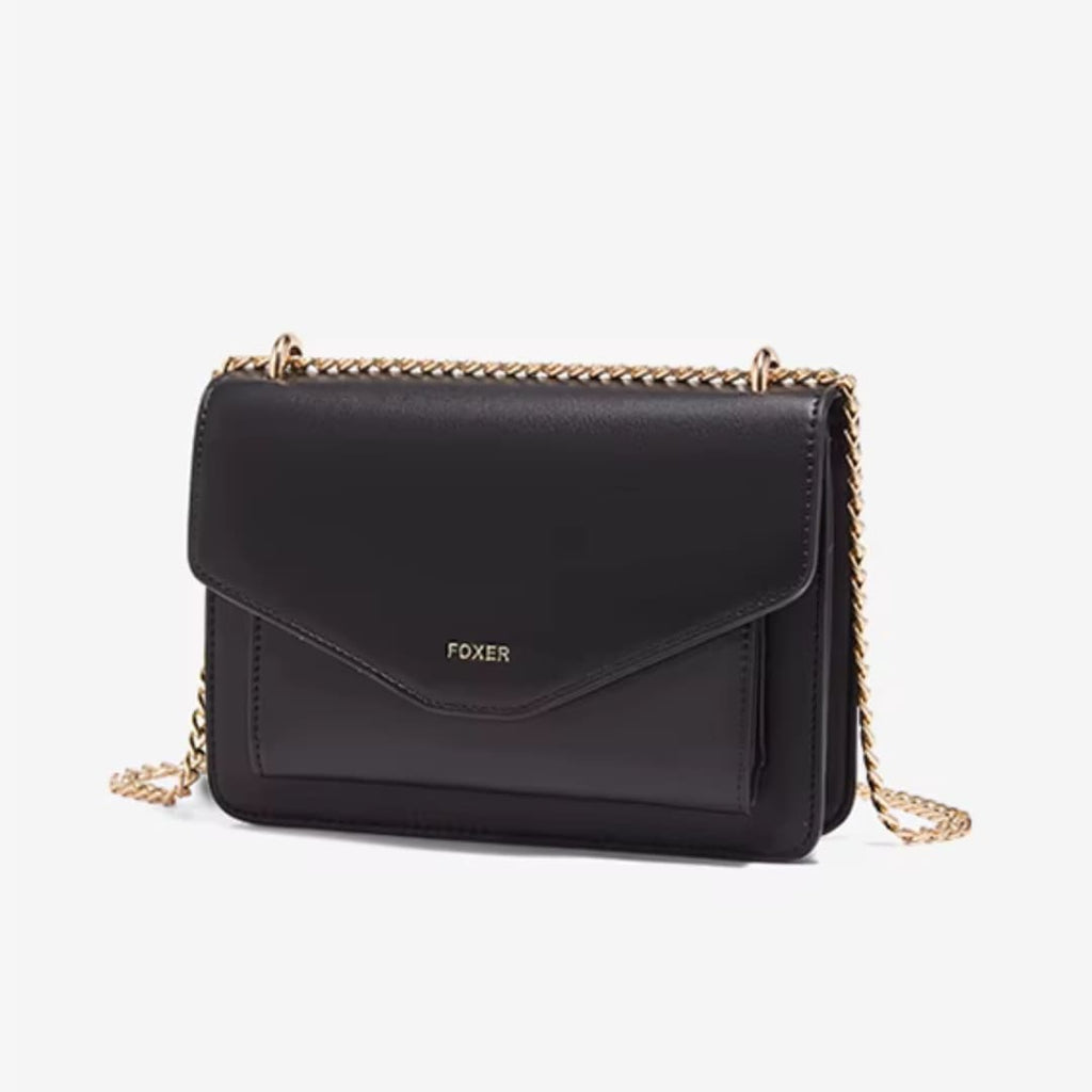 Bolsa feminina transversal preta com acabamento premium