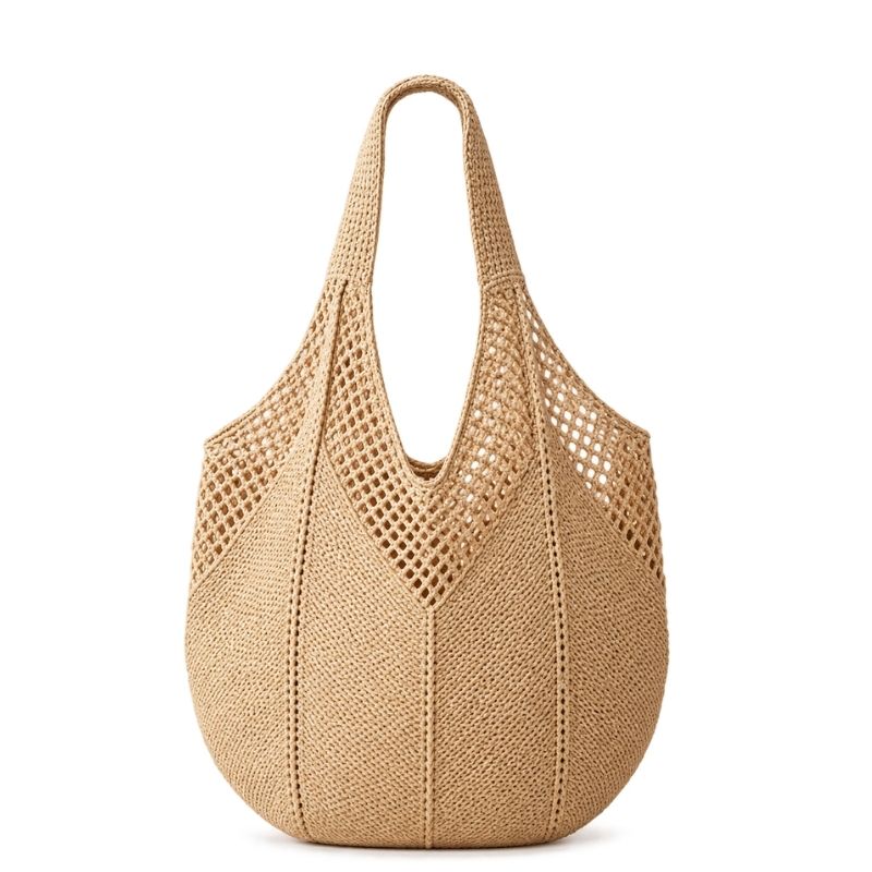 Bolsa de praia de crochê Lavinni Amalfi Mesh em tom areia com trama geométrica vazada e alça integrada.
