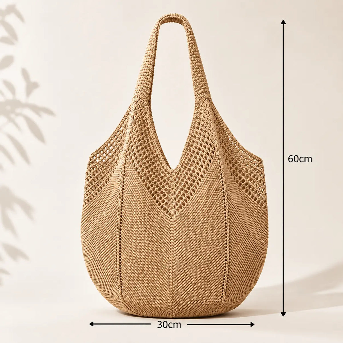 Dimensões da bolsa de praia grande Lavinni Amalfi Mesh mostrando 30cm de largura da base e 60cm de altura total incluindo as alças.