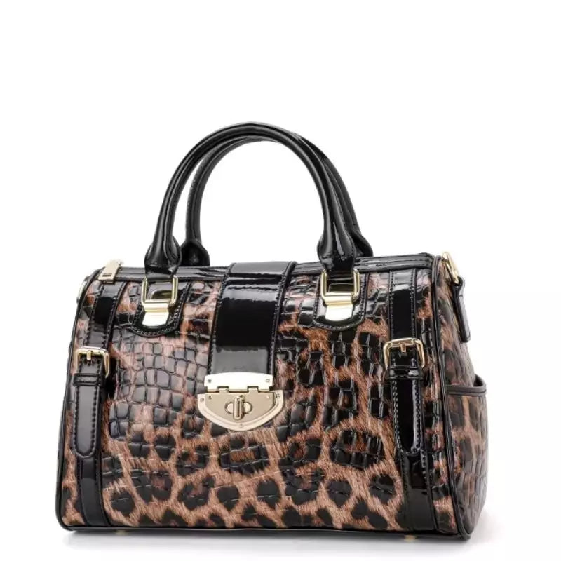 bolsa feminina de mao em couro legitimo