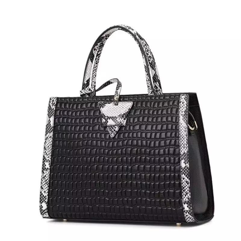 bolsa feminina grande em couro legitimo