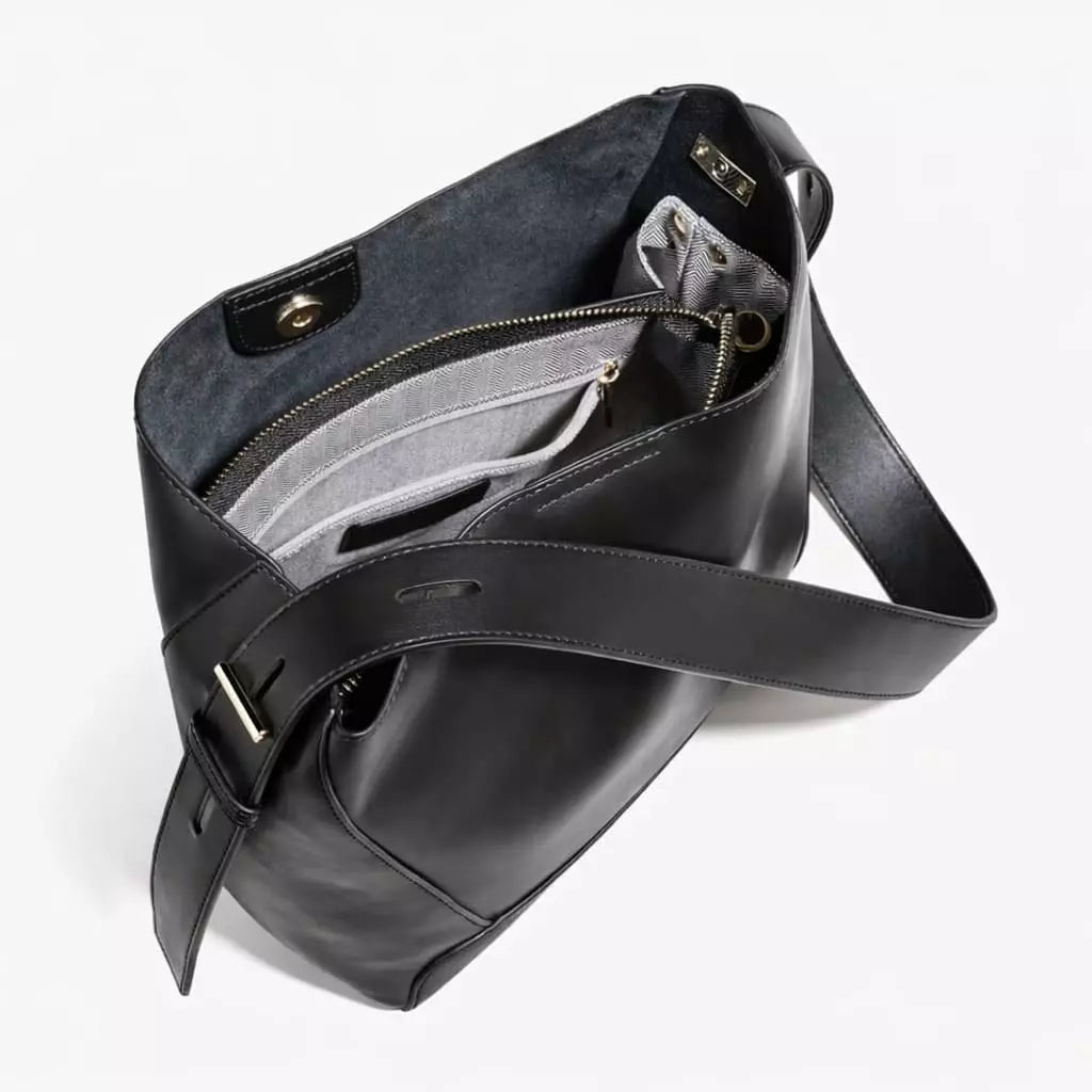 bolsa feminina preta de couro