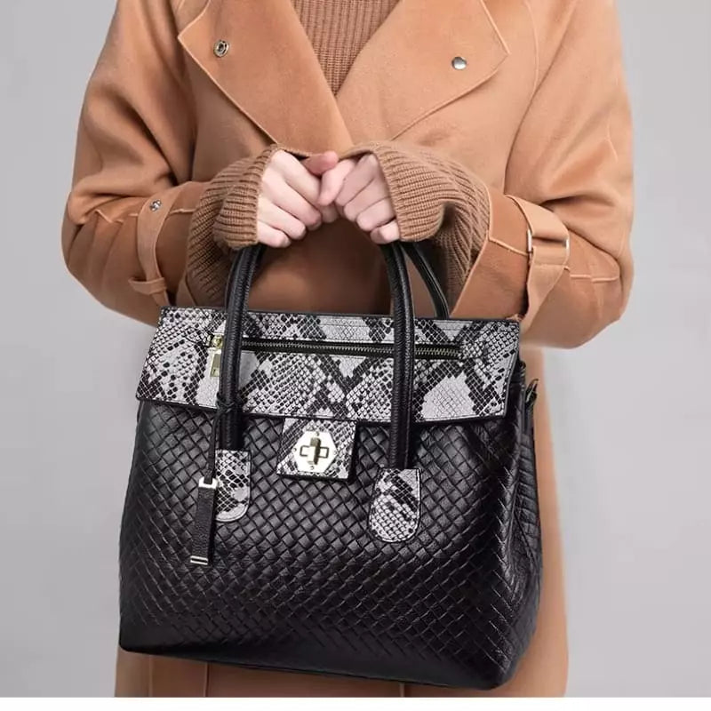 bolsa feminina preta modelo valenna prestge
