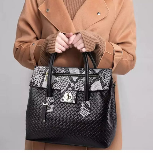 bolsa feminina preta modelo valenna prestge